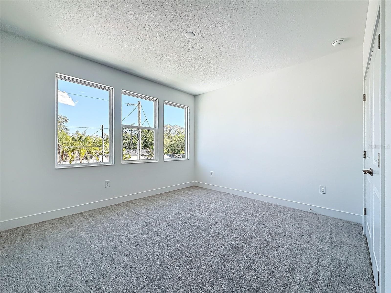 Single Family Residence at 4732 W WALLCRAFT AVE, TAMPA, photo 34 of 86