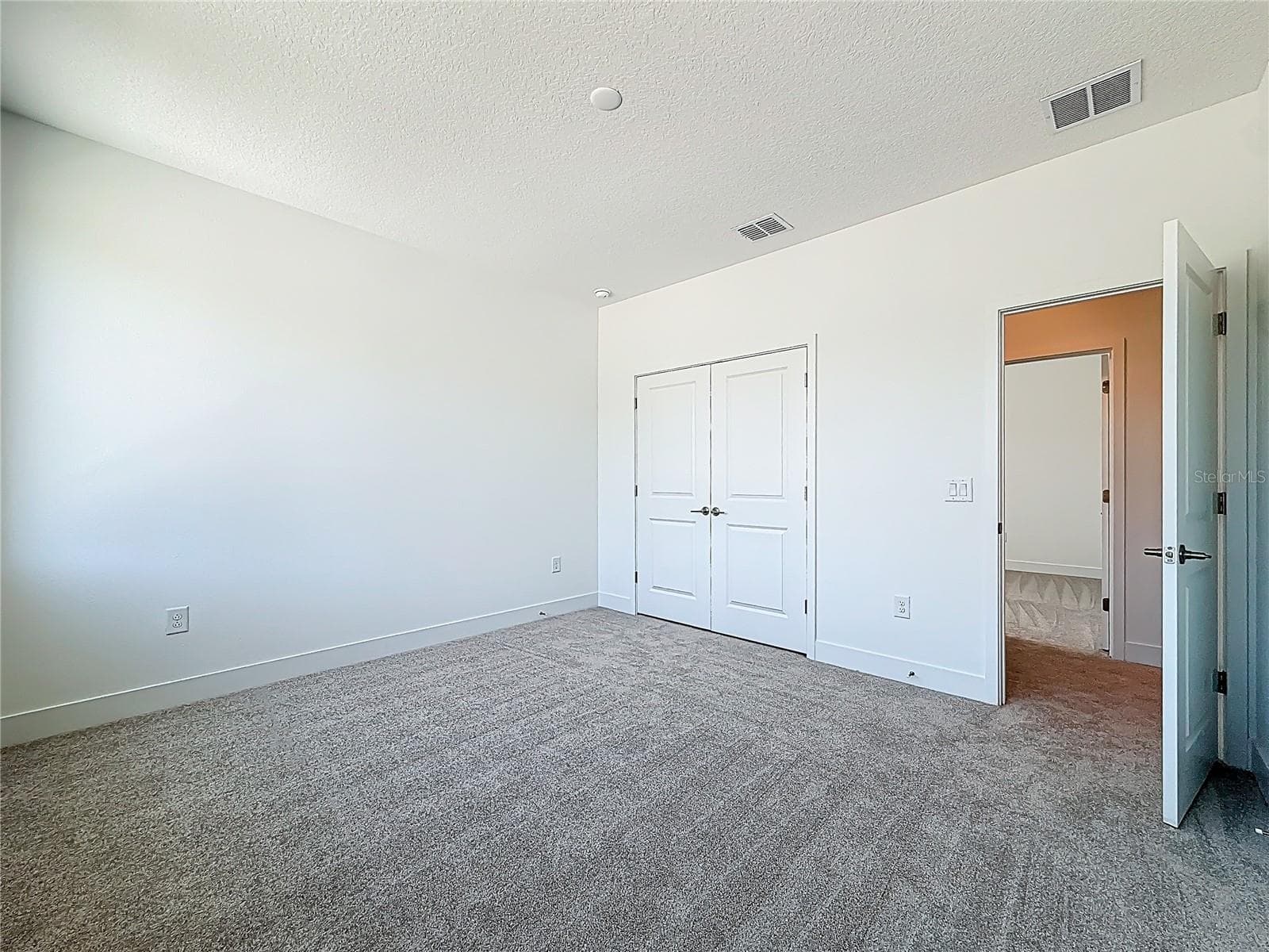 Single Family Residence at 4732 W WALLCRAFT AVE, TAMPA, photo 35 of 86