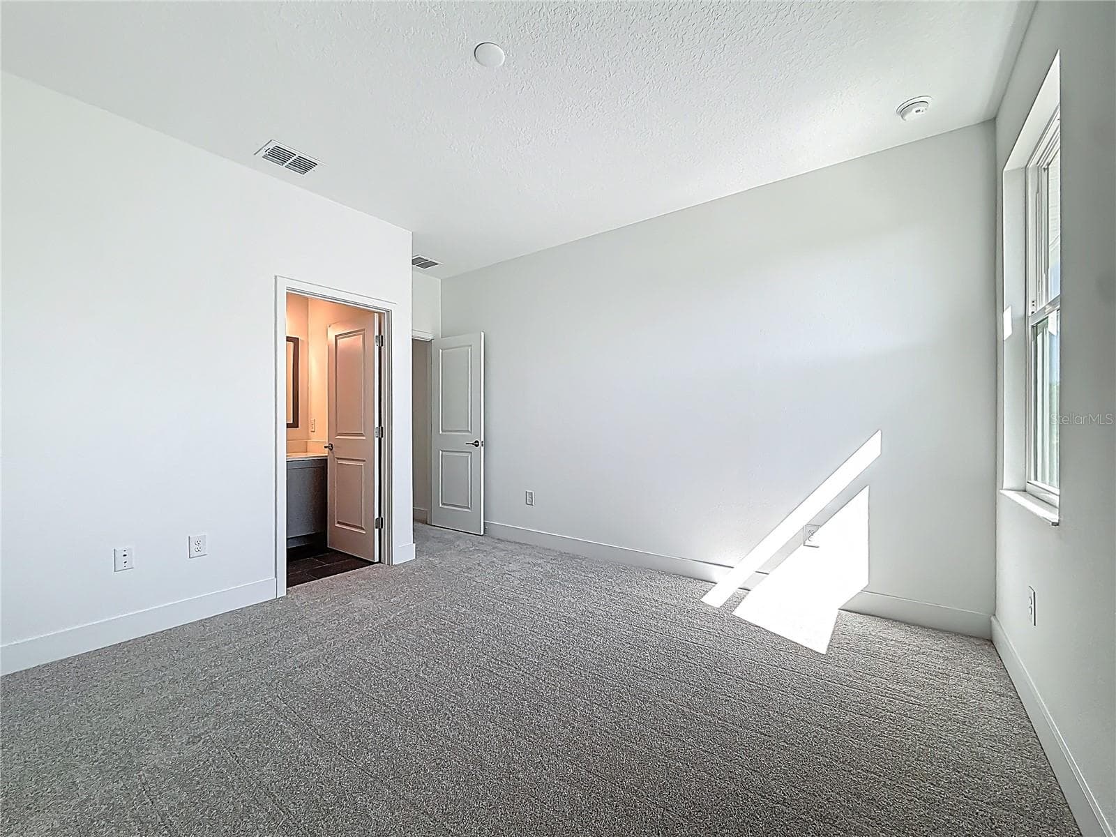 Single Family Residence at 4732 W WALLCRAFT AVE, TAMPA, photo 49 of 86