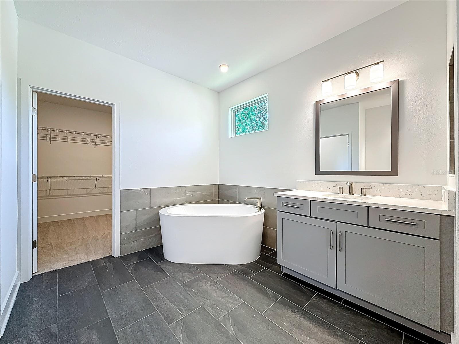 Single Family Residence at 4732 W WALLCRAFT AVE, TAMPA, photo 59 of 86