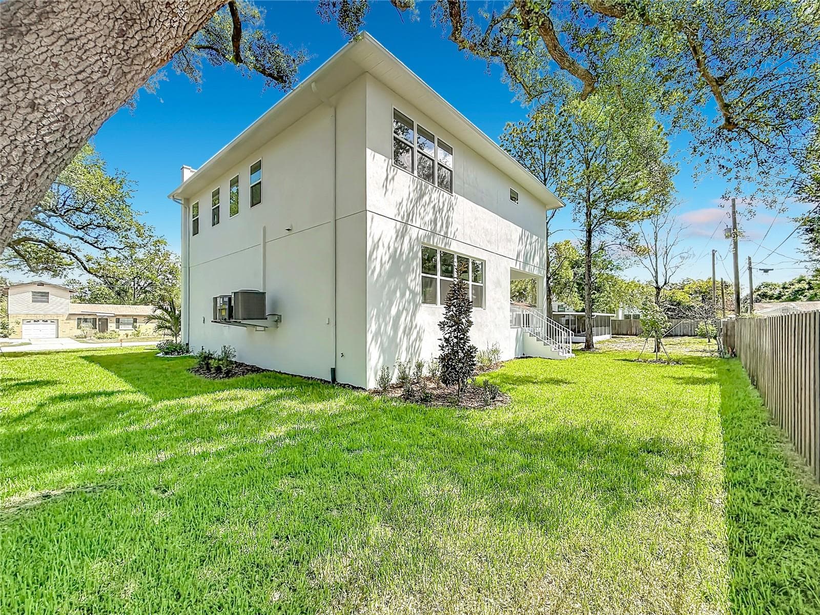 Single Family Residence at 4732 W WALLCRAFT AVE, TAMPA, photo 85 of 86