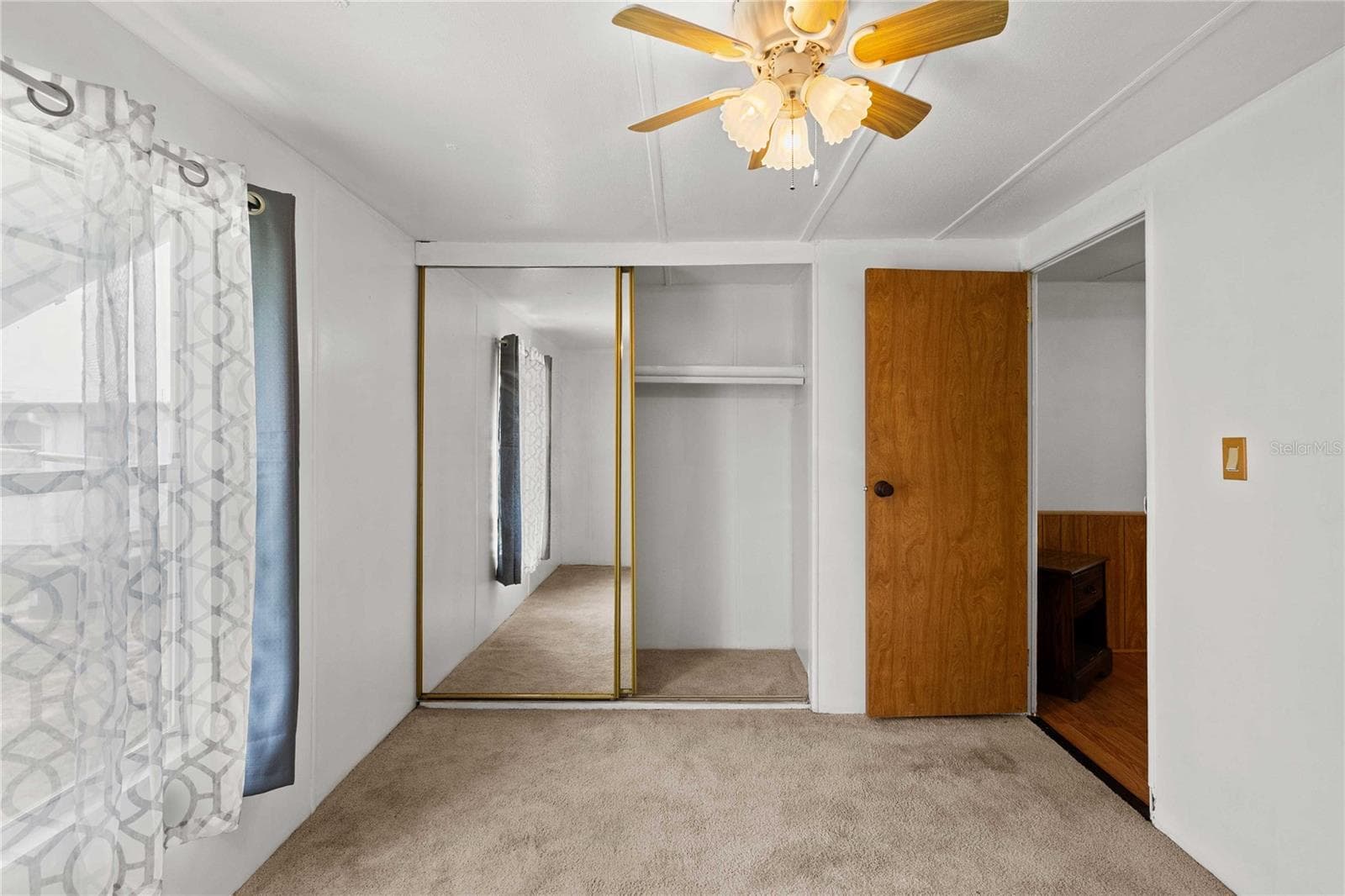 Manufactured Home at 5318 ASTRID DR, ZEPHYRHILLS, photo 17 of 33