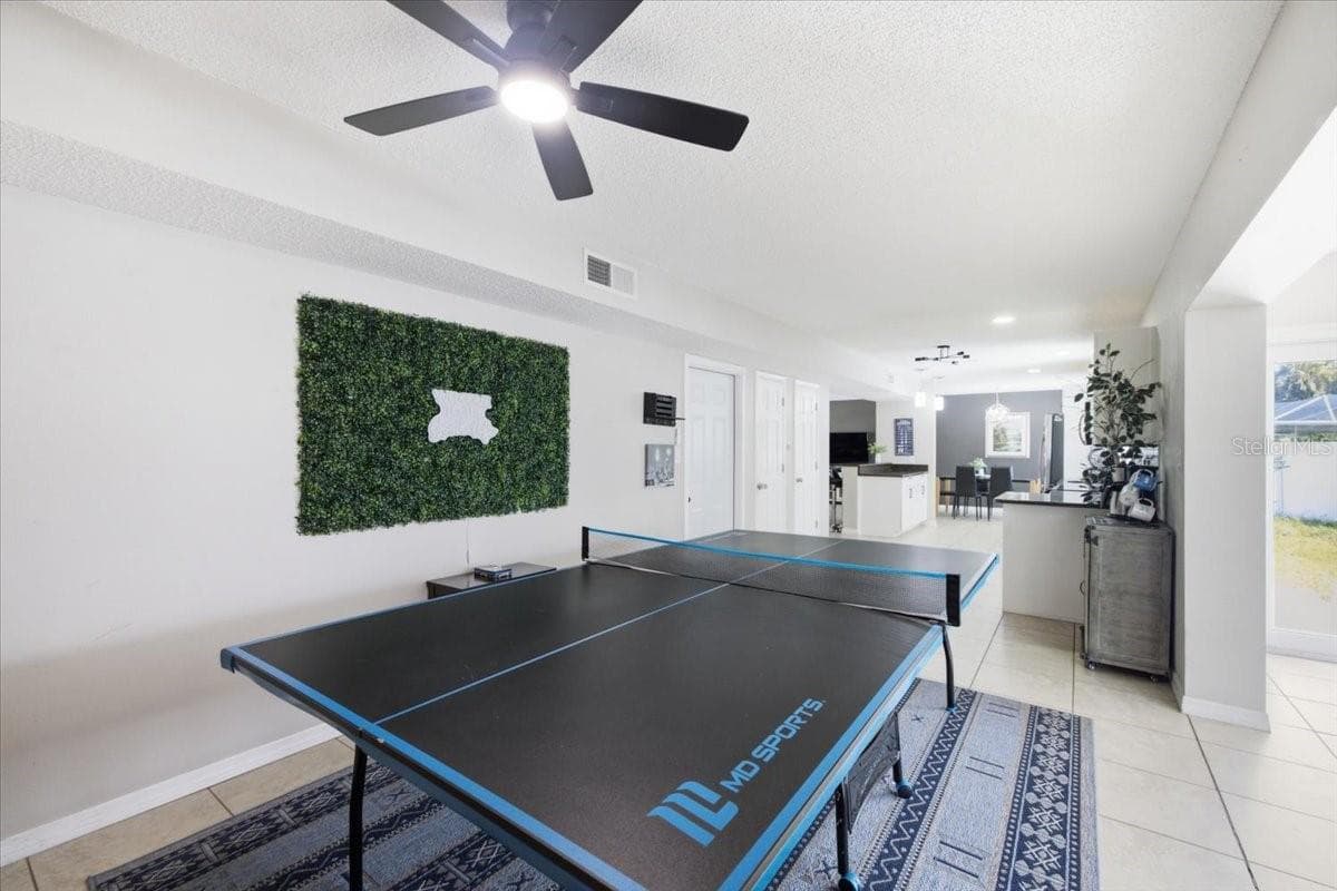 Single Family Residence at 4710 TRAVERTINE DR, TAMPA, photo 11 of 38