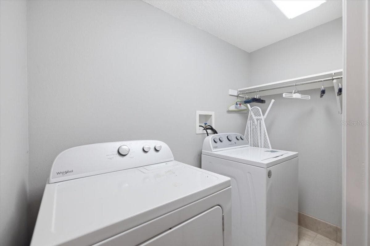 Laundry room 2nd flr - 4710 TRAVERTINE DR, TAMPA