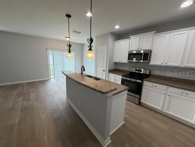 Single Family Residence at 4907 ROCKVALE DR., KISSIMMEE, photo 10 of 33