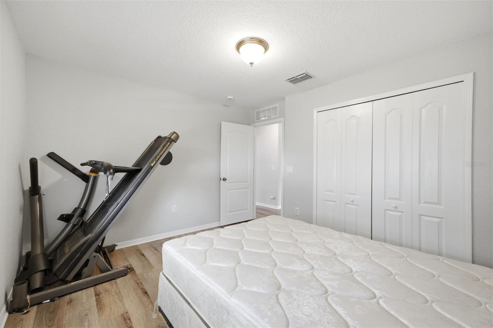 Bedroom 2 - 10154 SPRING HILL DR, SPRING HILL