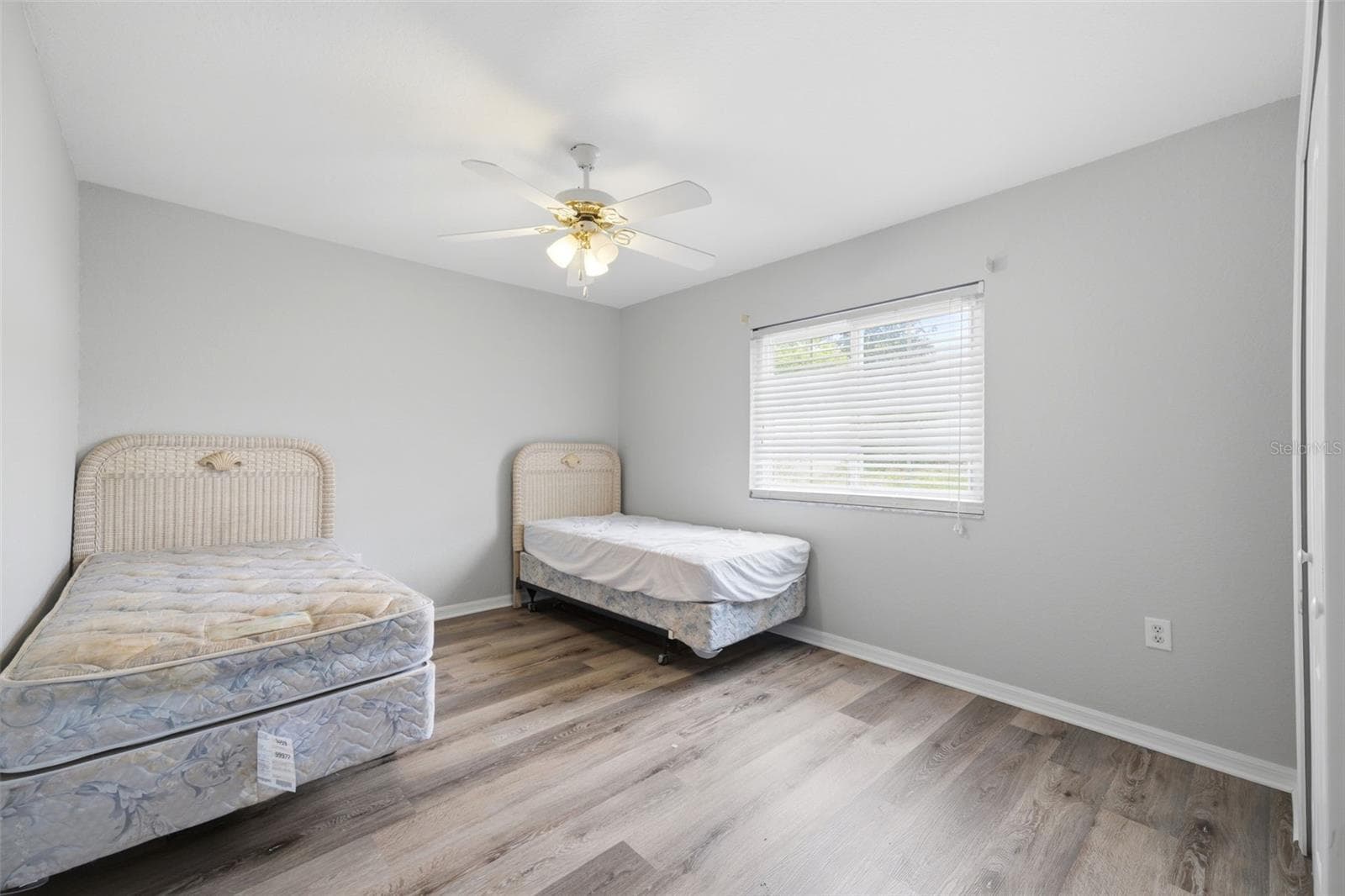Bedroom 3 - 10154 SPRING HILL DR, SPRING HILL