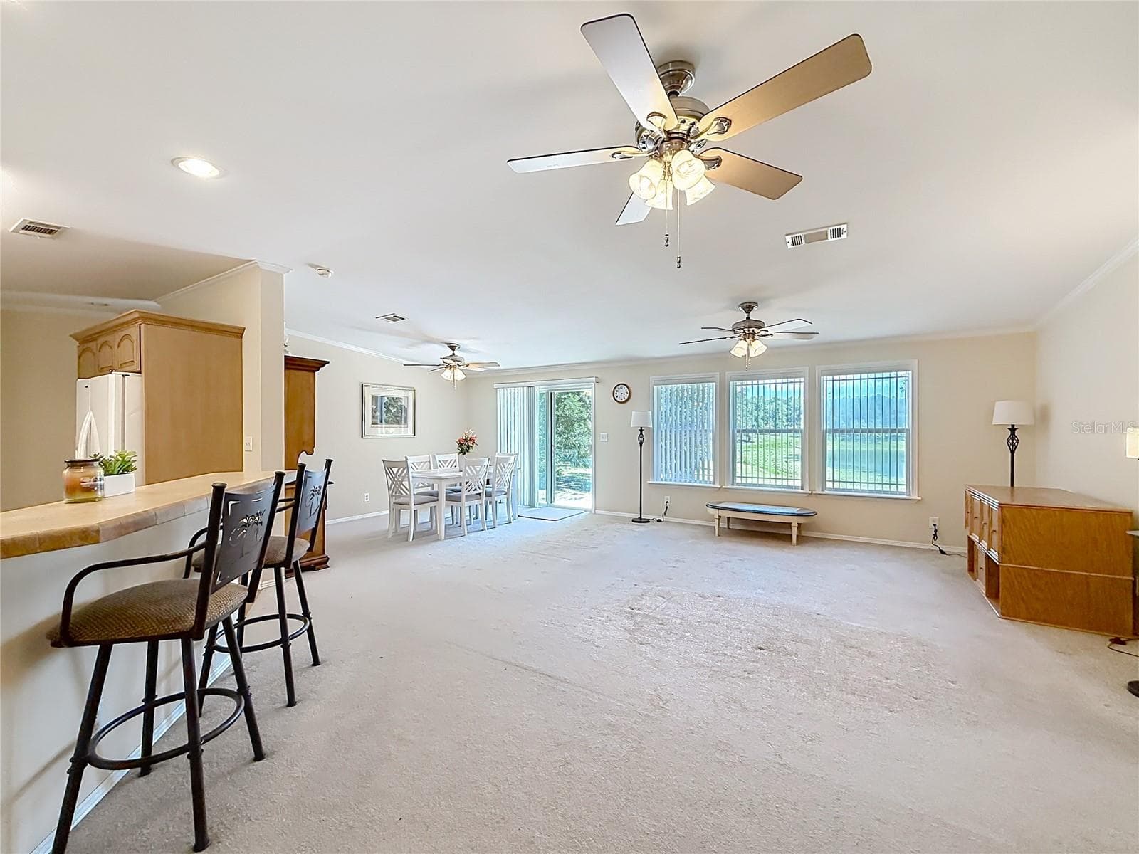 Manufactured Home at 29714 SE HIGHWAY 42, UMATILLA, photo 4 of 52