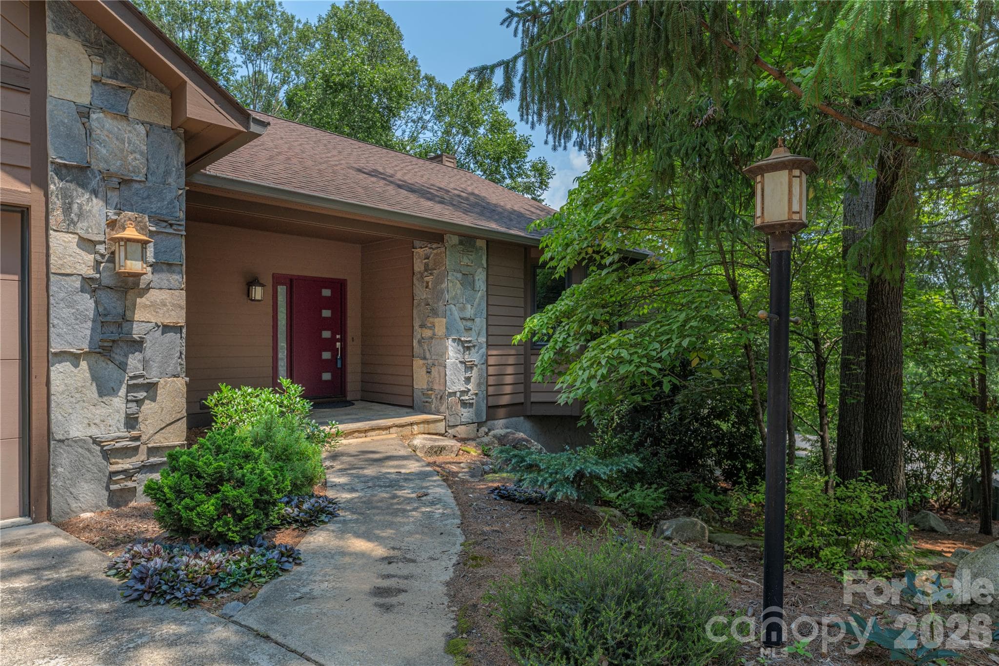 Front entry. - 35 Hillcreek Drive, Asheville