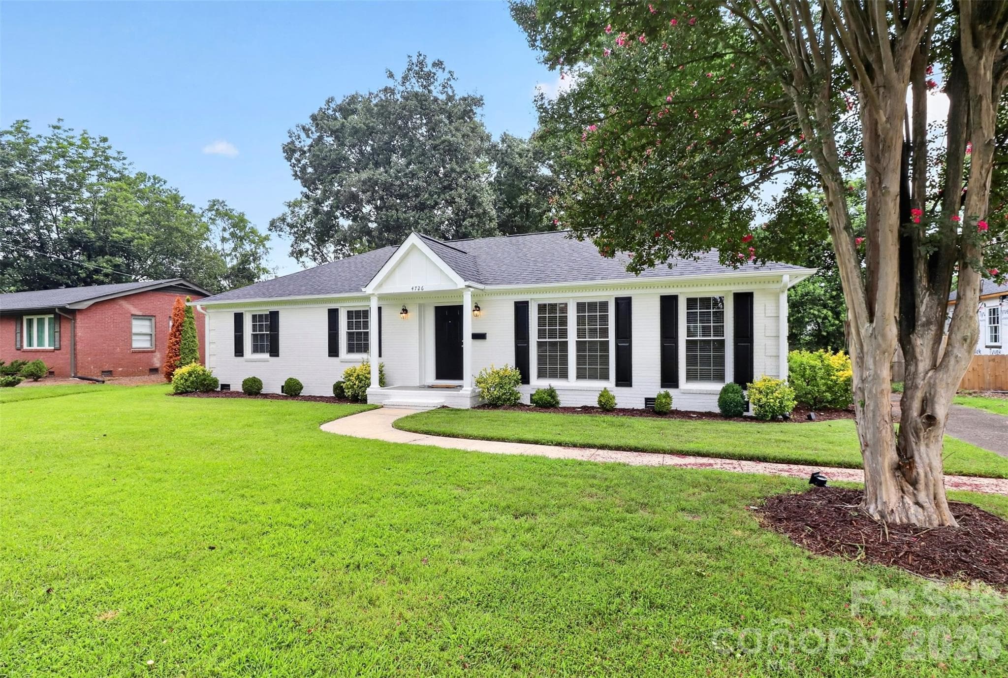 Super cute ranch home in Southpark - 4726 Walden Court, Charlotte