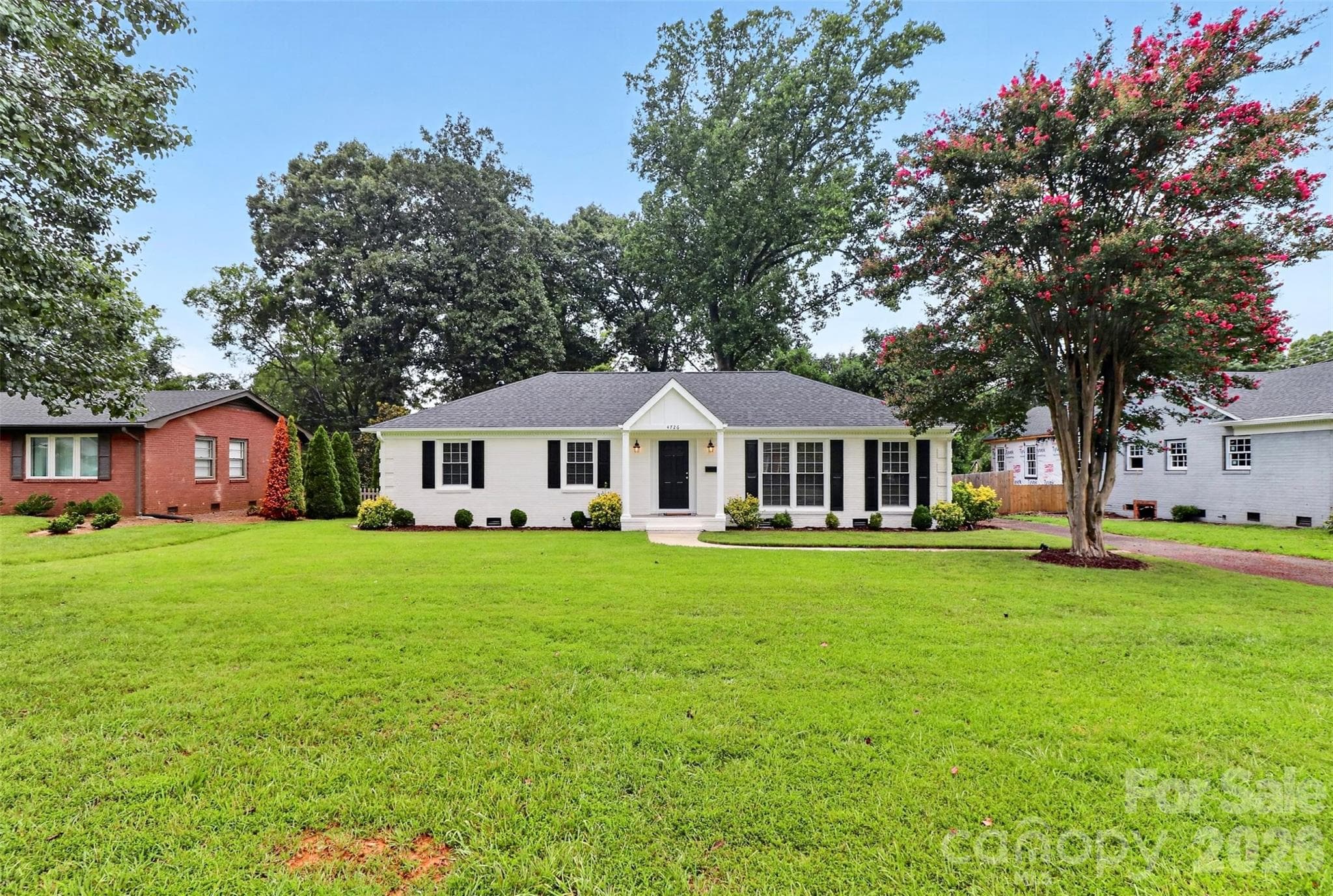 Level lot with mature trees - 4726 Walden Court, Charlotte