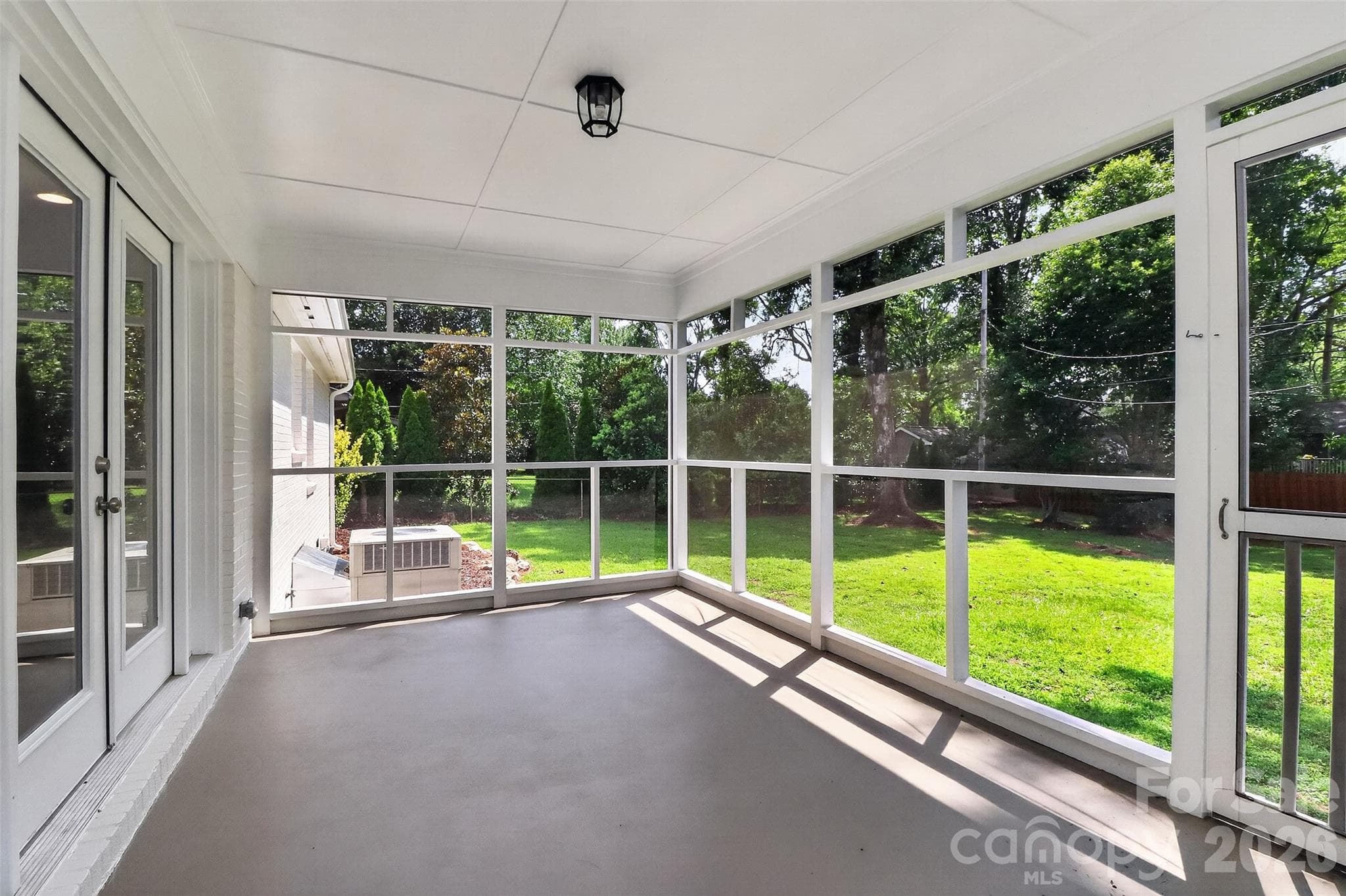 Peaceful screen porch - 4726 Walden Court, Charlotte