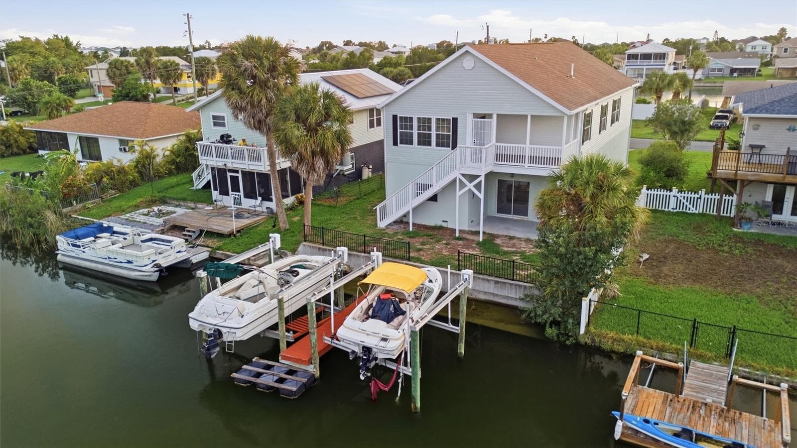 Single Family Residence at 3316 HOLLY SPRINGS DR, HERNANDO BEACH, photo 3 of 48