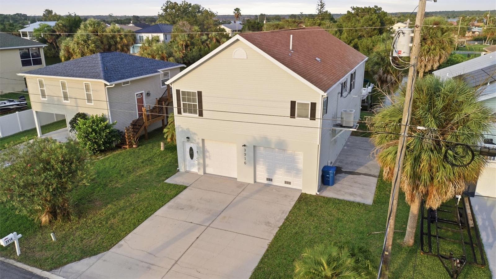 Single Family Residence at 3316 HOLLY SPRINGS DR, HERNANDO BEACH, photo 5 of 48