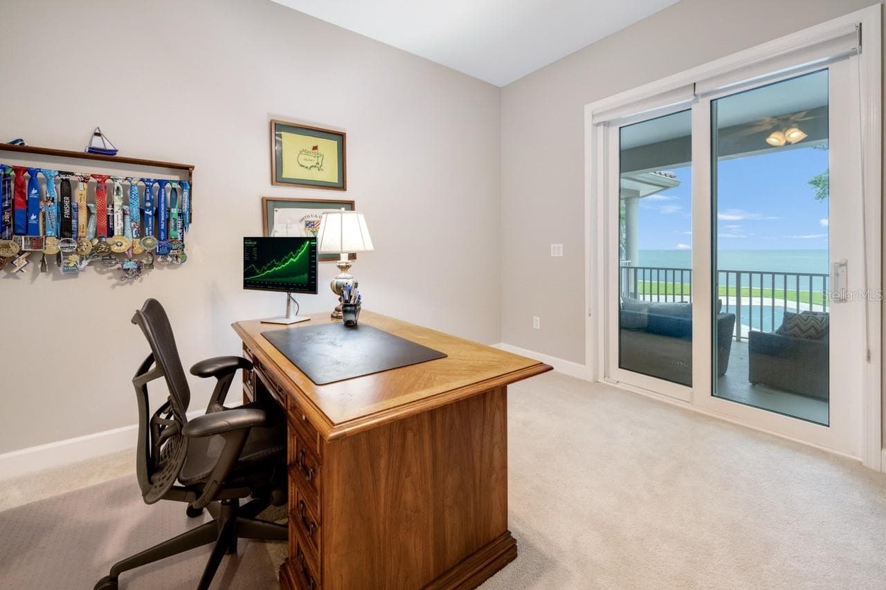 Single Family Residence at 5918 BAHAMA SHORES DR S, ST PETERSBURG, photo 31 of 46