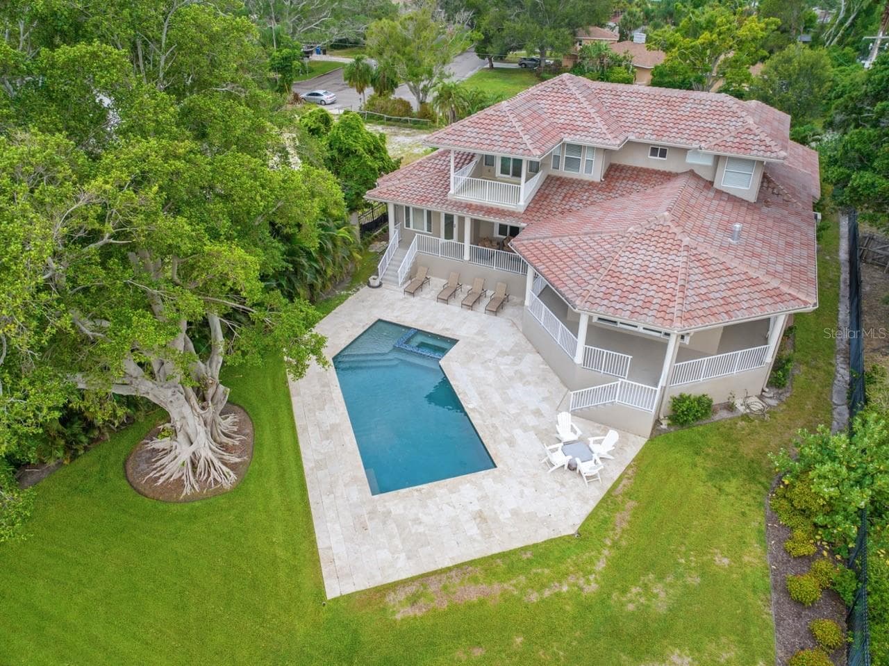 Single Family Residence at 5918 BAHAMA SHORES DR S, ST PETERSBURG, photo 4 of 46