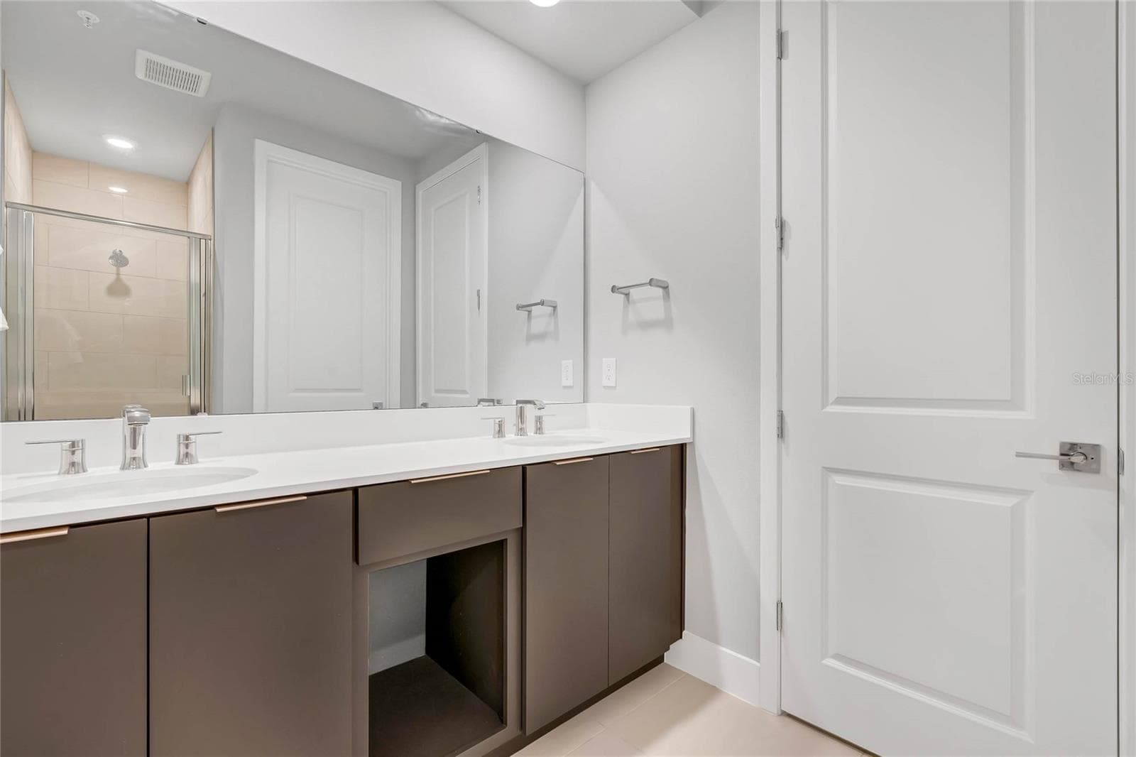 Condominium at 7740 SANDY RIDGE DR #241 BLDG 44, REUNION, photo 12 of 34