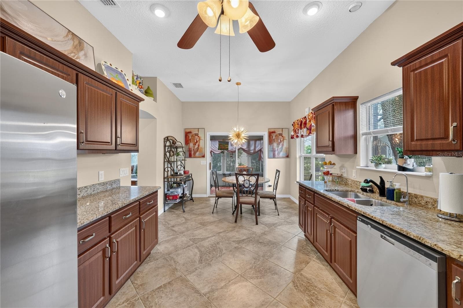 Single Family Residence at 313 GONZALES PL, LADY LAKE, photo 14 of 30