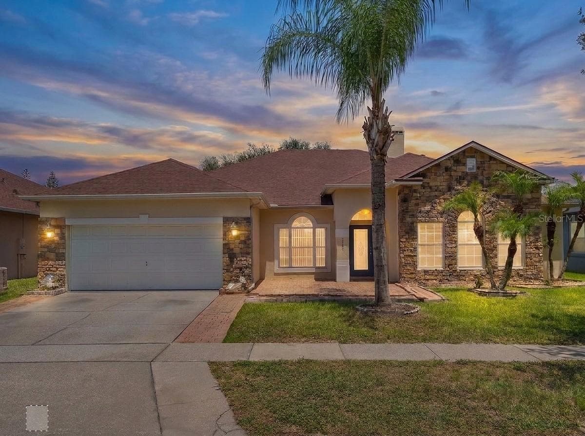 13821 AMBERLEIGH RD