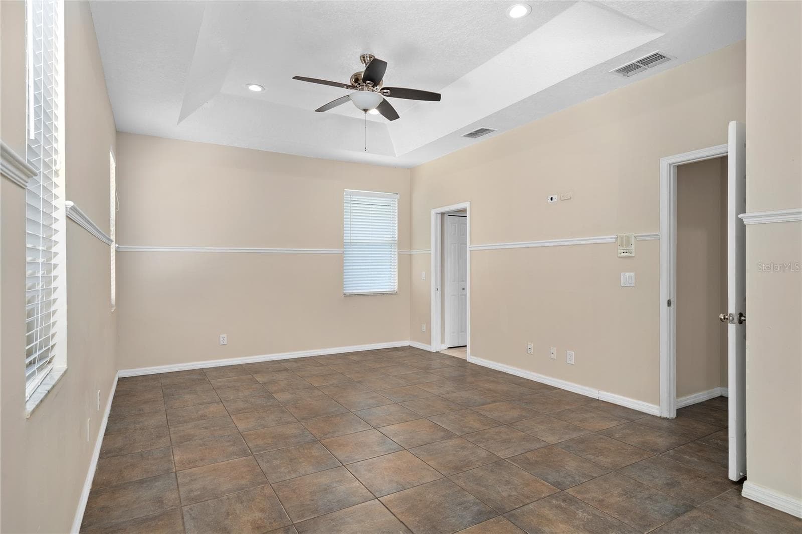 Single Family Residence at 13821 AMBERLEIGH RD, ORLANDO, photo 25 of 56