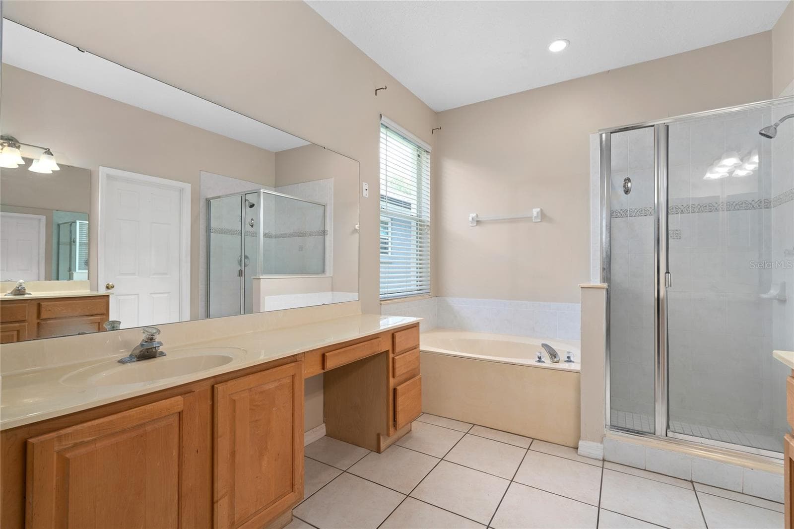 Single Family Residence at 13821 AMBERLEIGH RD, ORLANDO, photo 30 of 56
