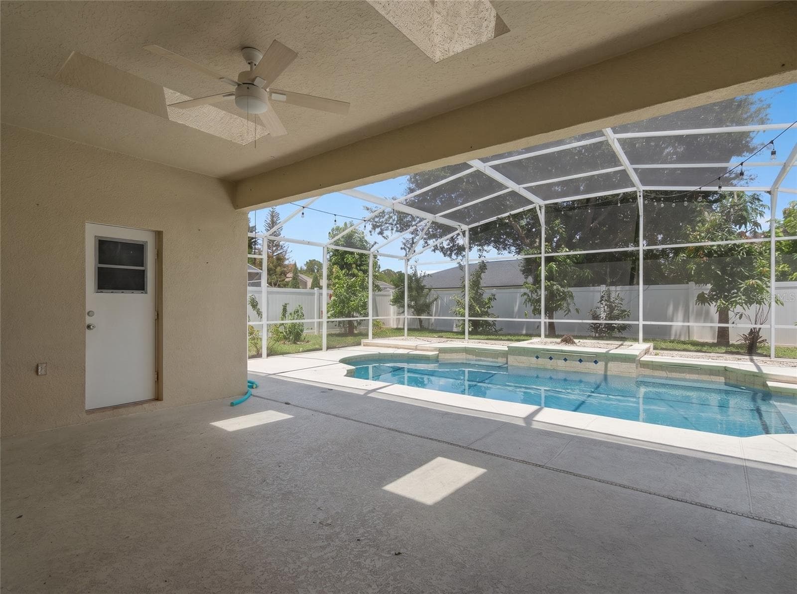 Single Family Residence at 13821 AMBERLEIGH RD, ORLANDO, photo 41 of 56