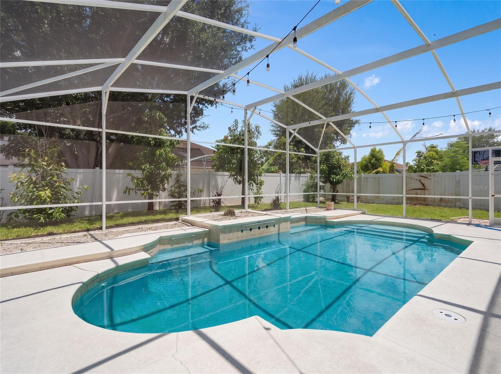 Single Family Residence at 13821 AMBERLEIGH RD, ORLANDO, photo 43 of 56