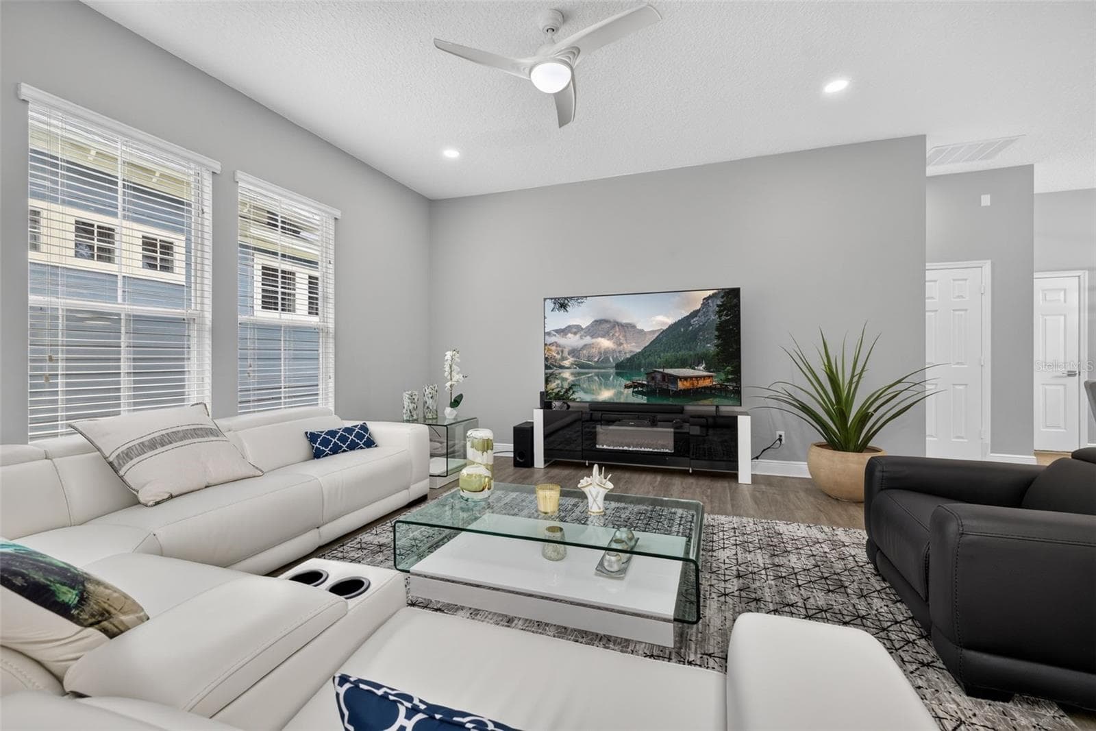 Single Family Residence at 167 LONGVIEW AVE, CELEBRATION, photo 21 of 60