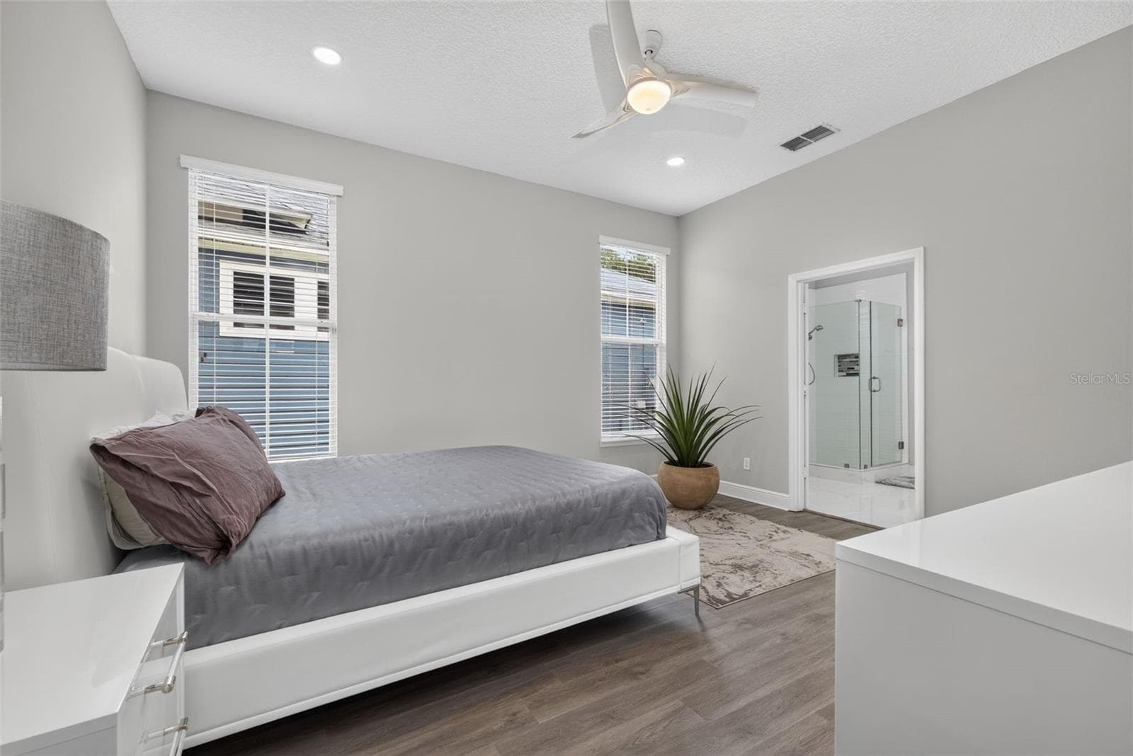 Spacious Primary Suite full of natural light - 167 LONGVIEW AVE, CELEBRATION