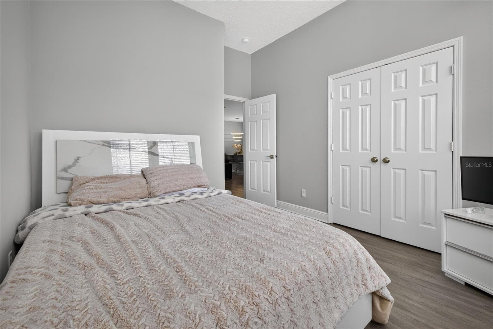 Both bedrooms at the front a a good size and could be used as an office if desired - 167 LONGVIEW AVE, CELEBRATION
