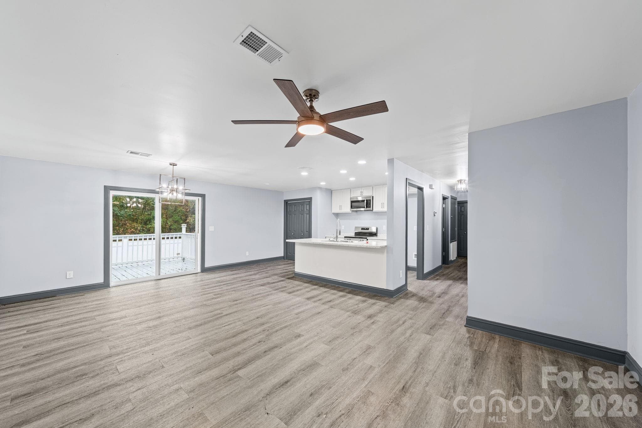 Single Family Residence at 109 Haddock Road NW, Orangeburg, photo 11 of 38