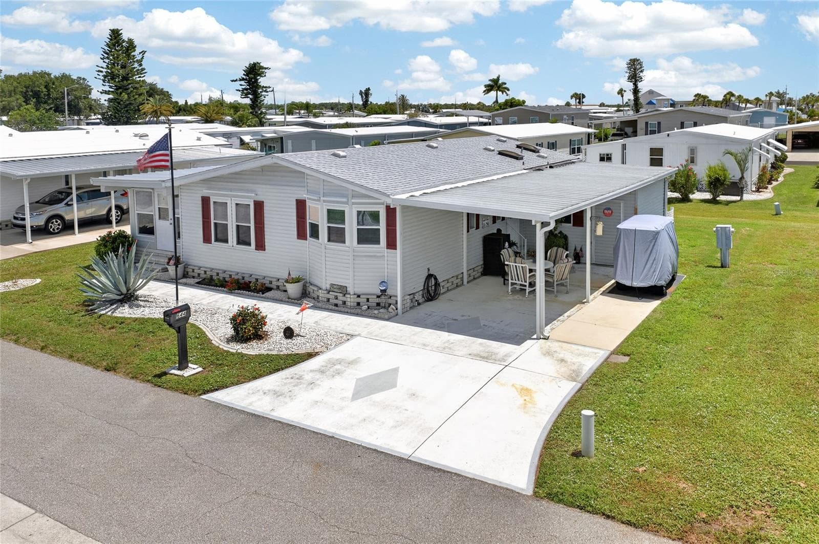 Manufactured Home at 644 SCHOONER ST, NORTH PORT, photo 27 of 44