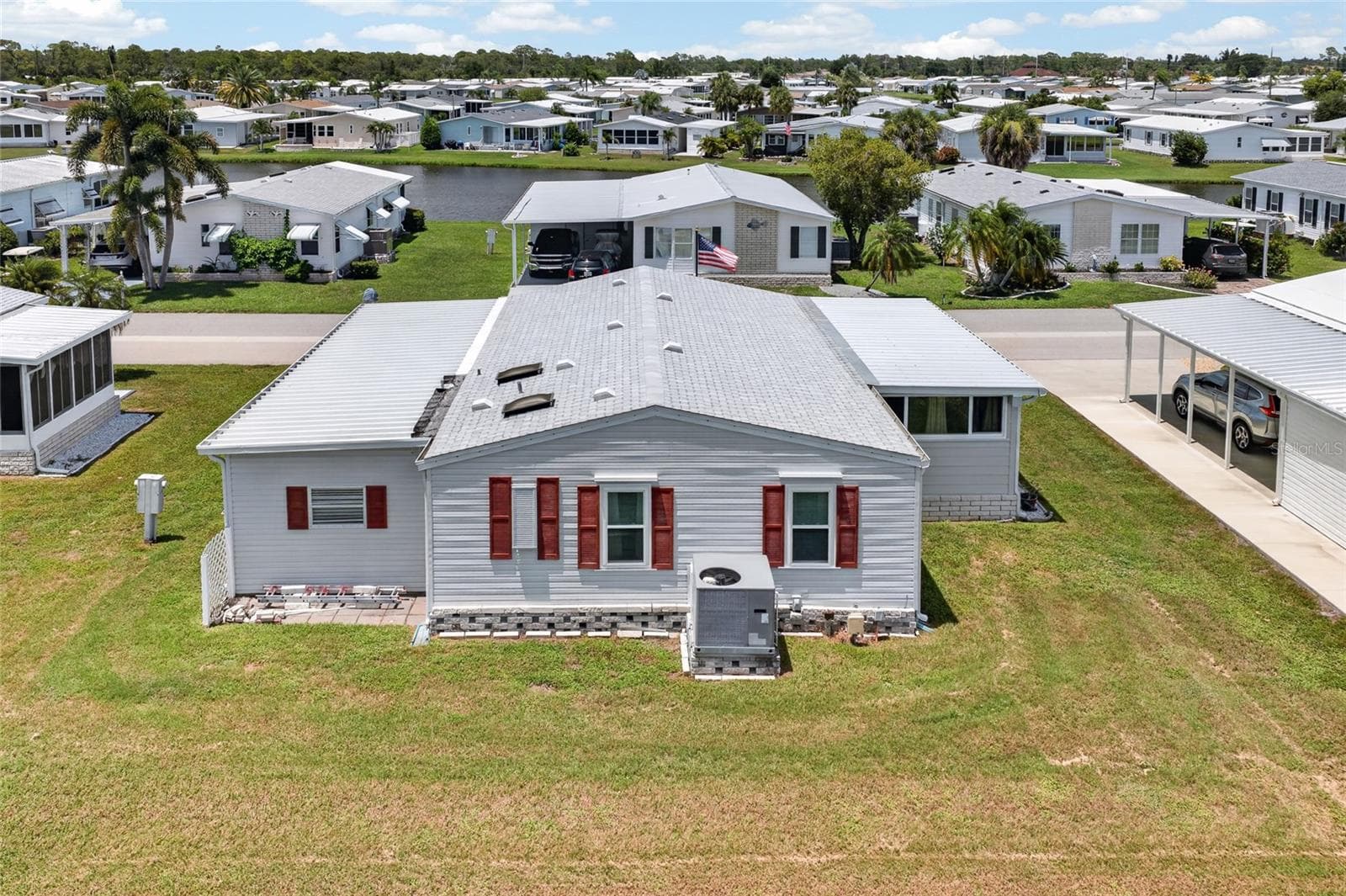 Manufactured Home at 644 SCHOONER ST, NORTH PORT, photo 33 of 44