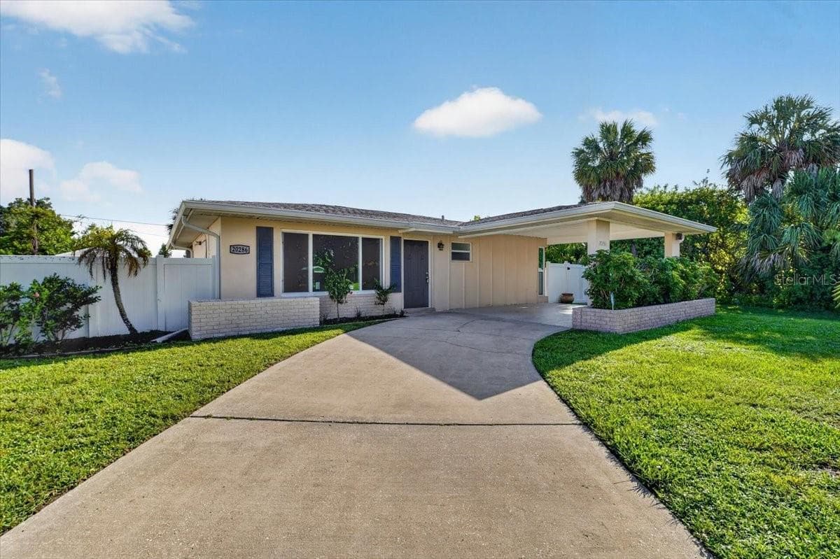 Single Family Residence at 20286 BENTON AVE, PORT CHARLOTTE, photo 3 of 29