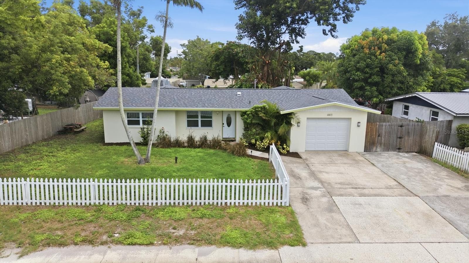 Single Family Residence at 4411 BENEVA RD, SARASOTA, photo 28 of 31