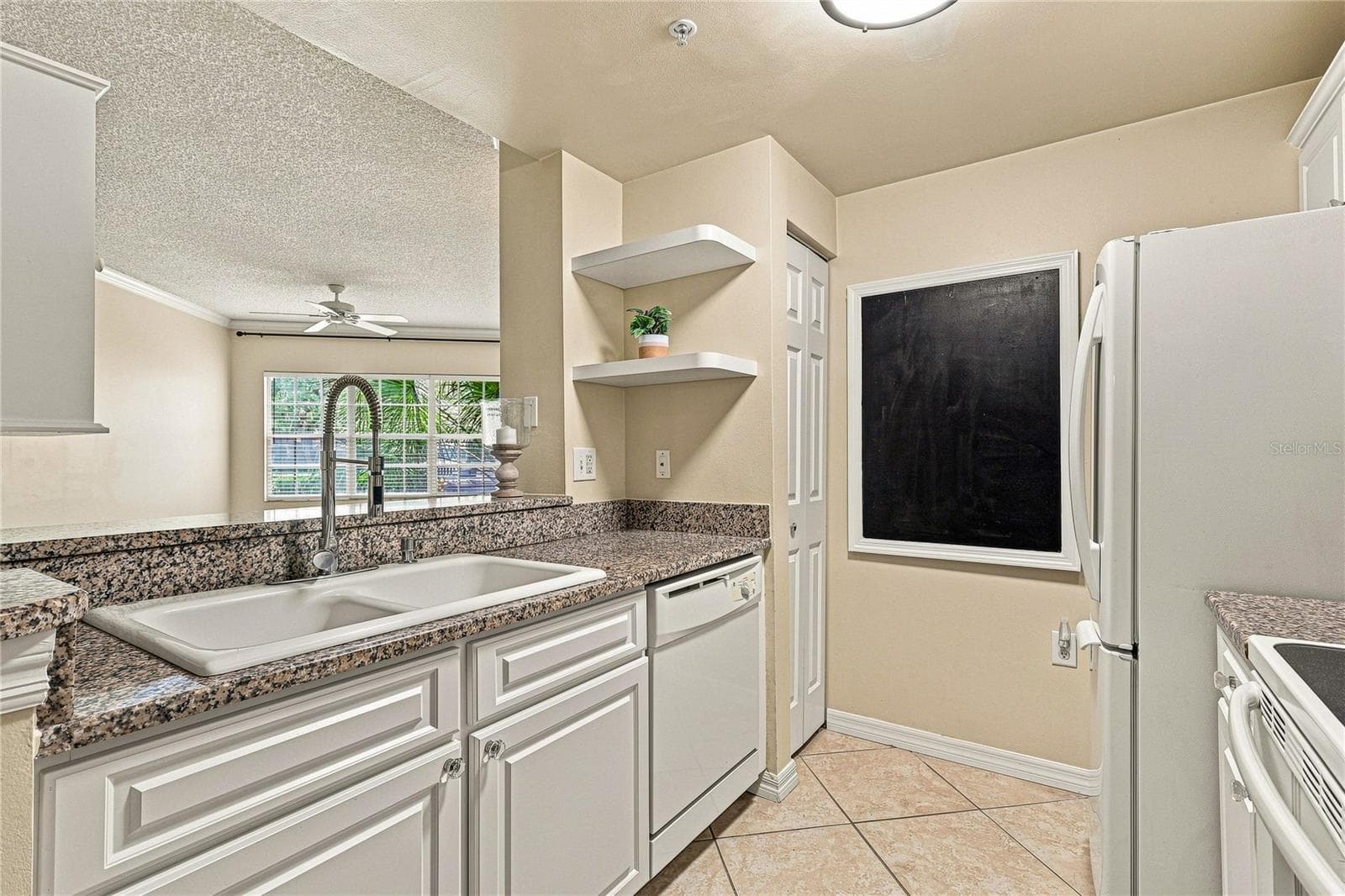 Condominium at 5459 BENTGRASS DR #2-110, SARASOTA, photo 7 of 24