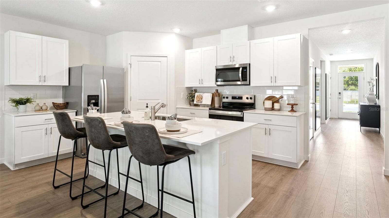 Single Family Residence at 3138 GREY MOSS DR, ST CLOUD, photo 3 of 54
