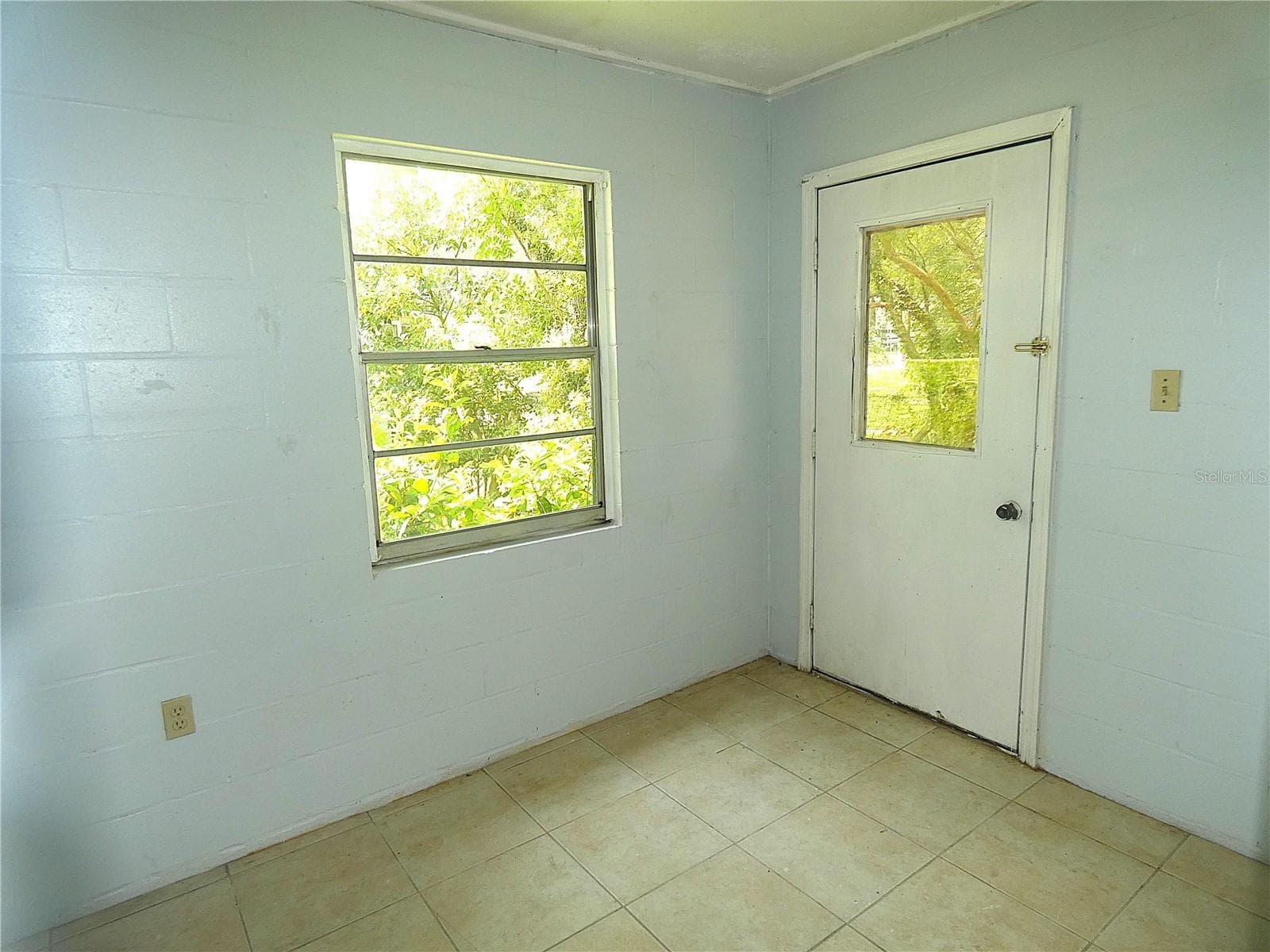 Single Family Residence at 106 WILLARD AVE, FRUITLAND PARK, photo 15 of 29