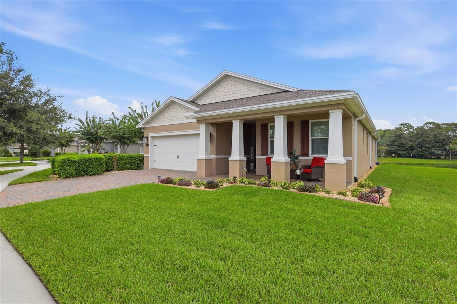 Single Family Residence at 253 OLD MOSS CIR, DELAND, photo 4 of 38