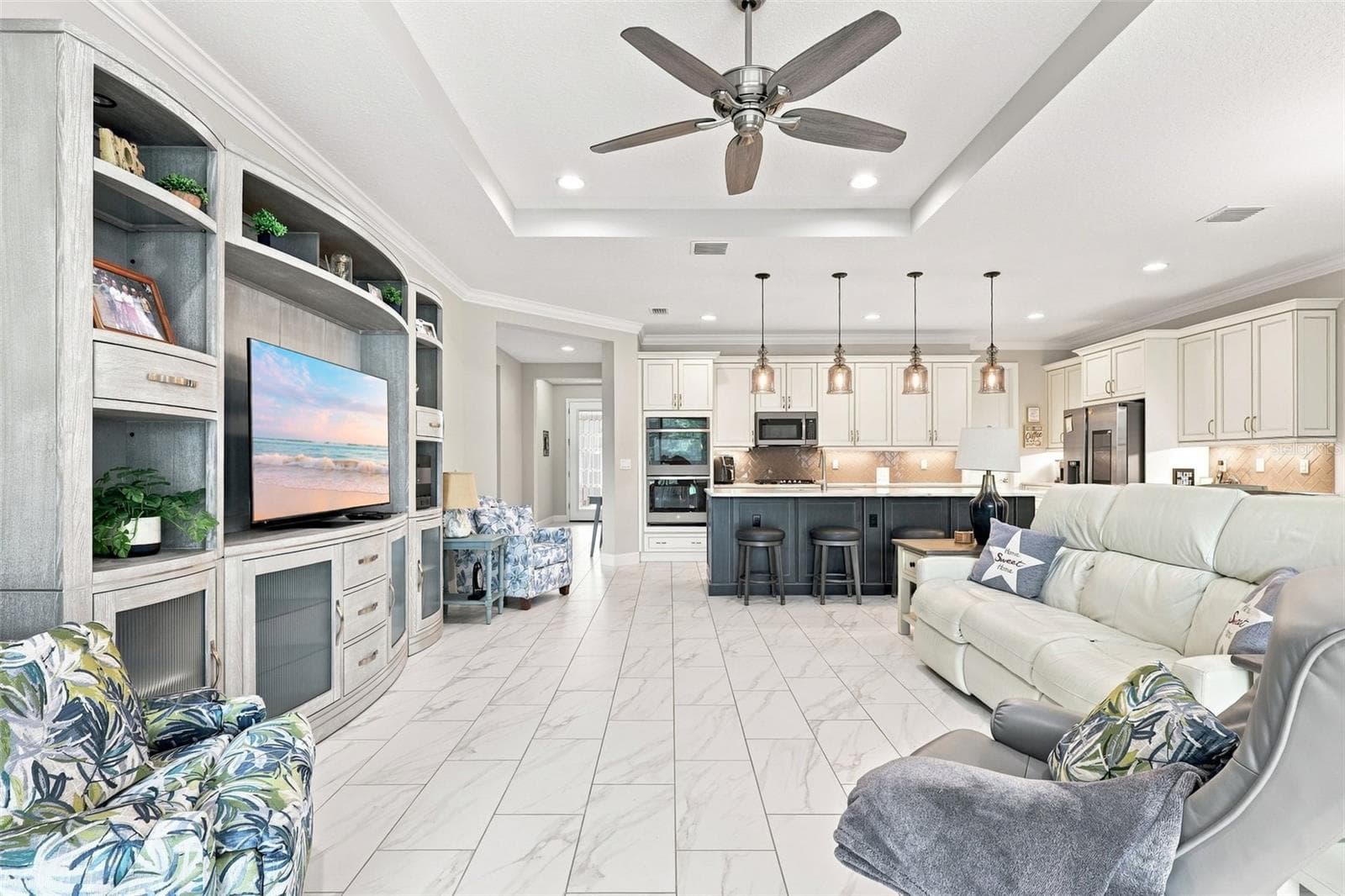 Single Family Residence at 253 OLD MOSS CIR, DELAND, photo 21 of 38