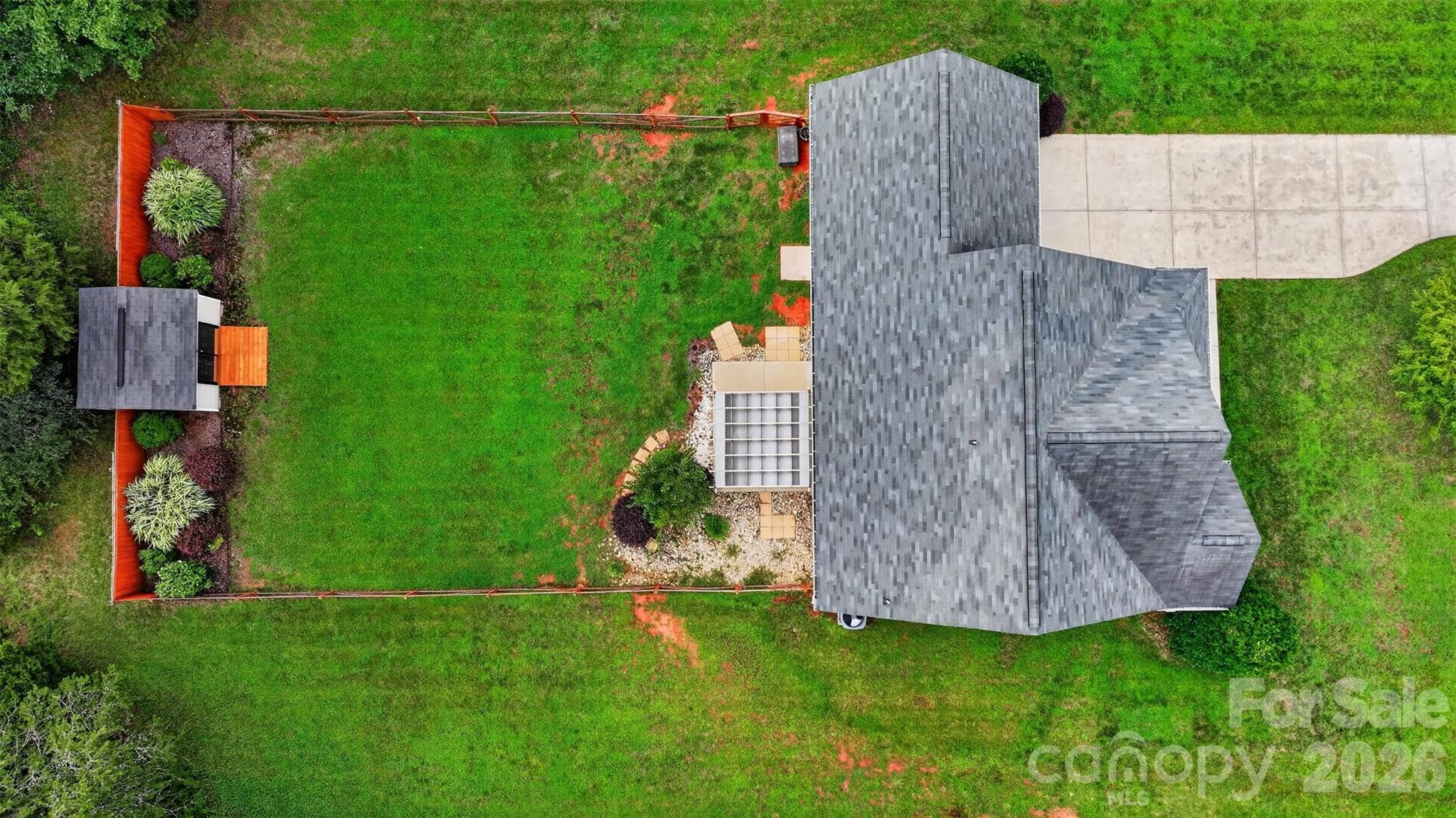 Single Family Residence at 990 Russell Ridge Drive, Catawba, photo 15 of 31