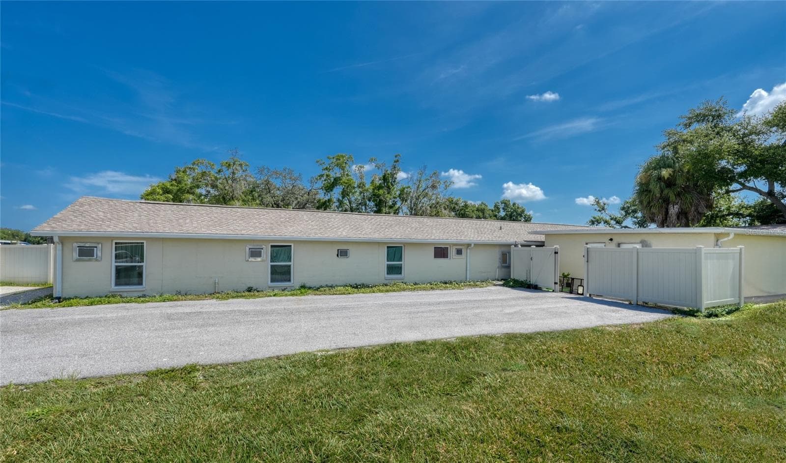 Multi-Family 5+ at 4615 N HESPERIDES ST, TAMPA, photo 4 of 15