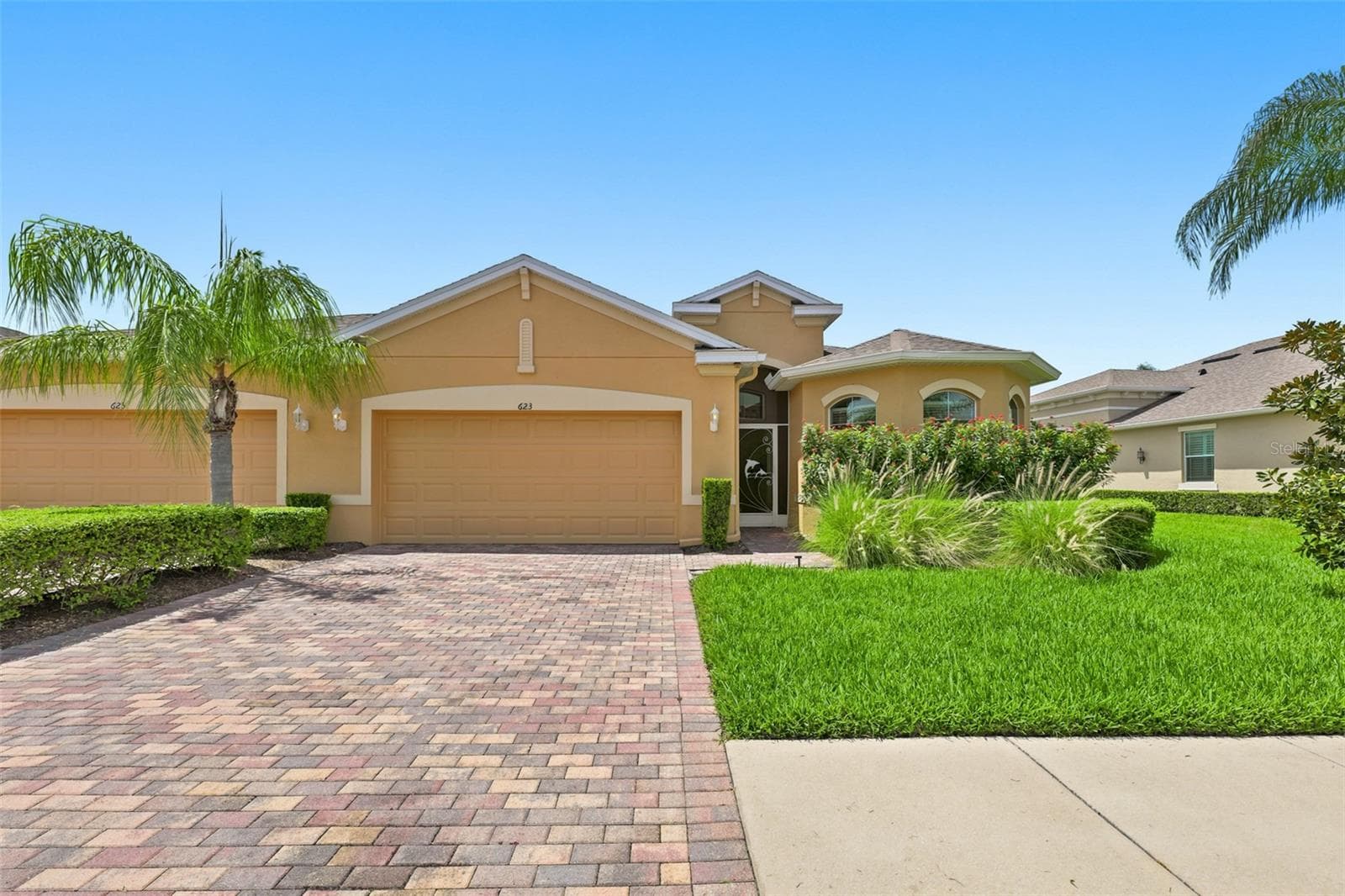 Villa at 623 CHIPPER DR, SUN CITY CENTER, photo 2 of 43