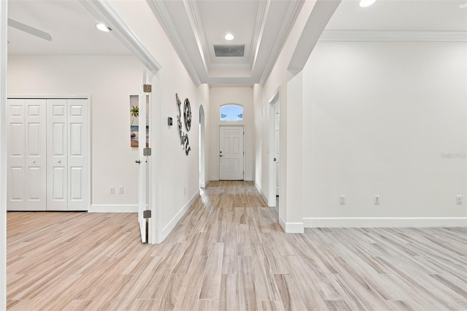 Villa at 623 CHIPPER DR, SUN CITY CENTER, photo 12 of 43