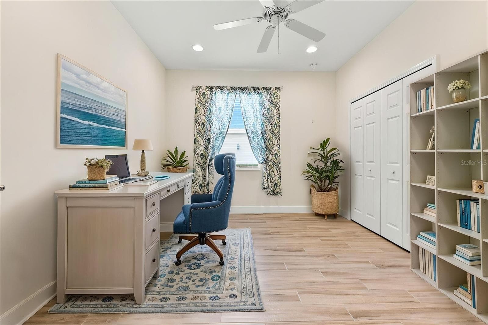 Villa at 623 CHIPPER DR, SUN CITY CENTER, photo 15 of 43