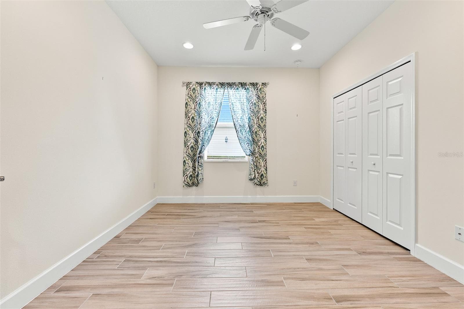 Villa at 623 CHIPPER DR, SUN CITY CENTER, photo 16 of 43