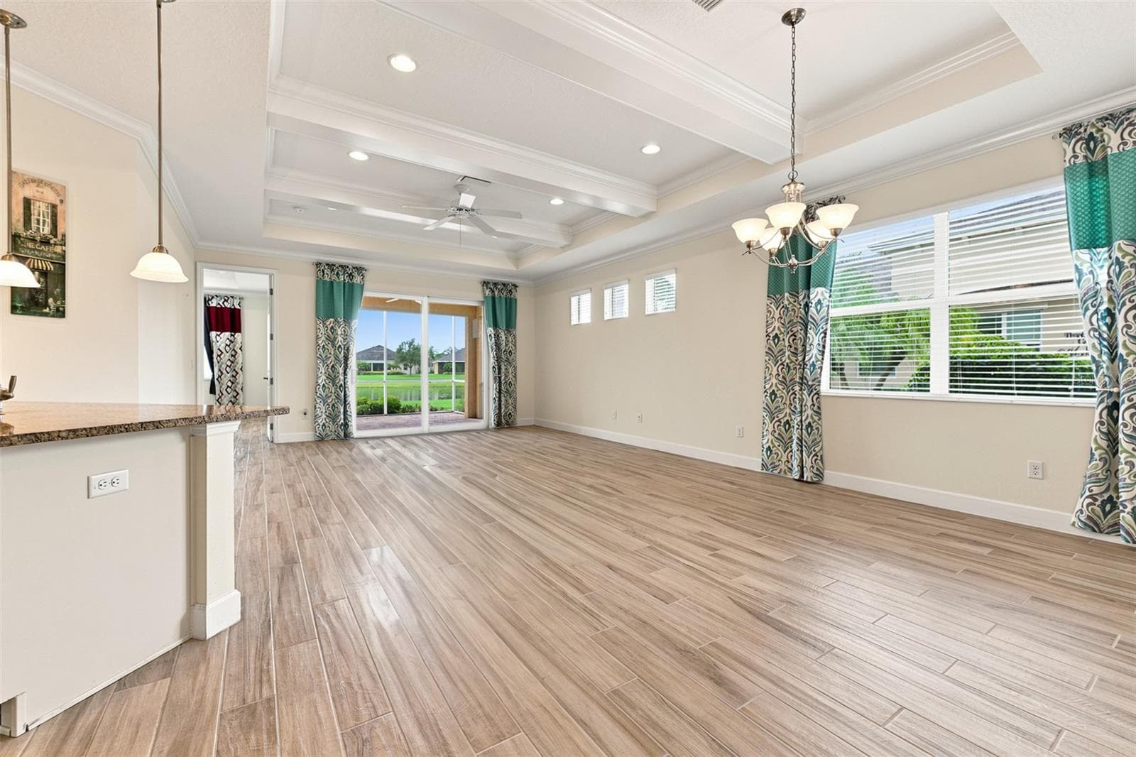 Villa at 623 CHIPPER DR, SUN CITY CENTER, photo 24 of 43