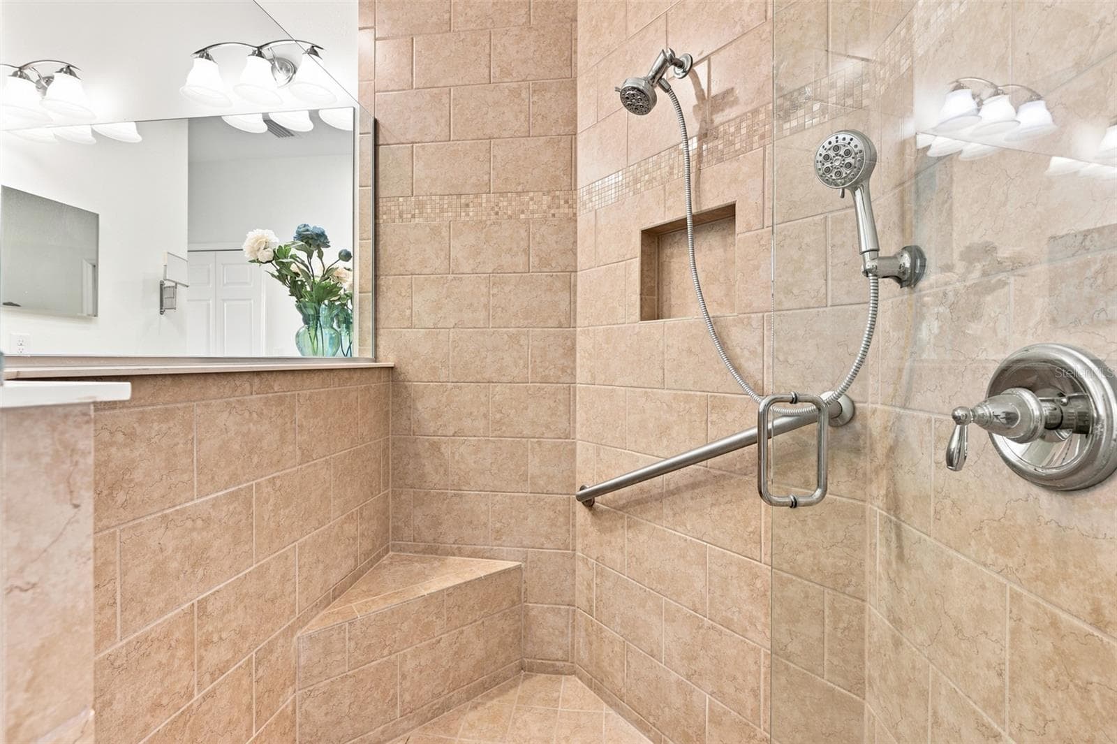 Villa at 623 CHIPPER DR, SUN CITY CENTER, photo 28 of 43