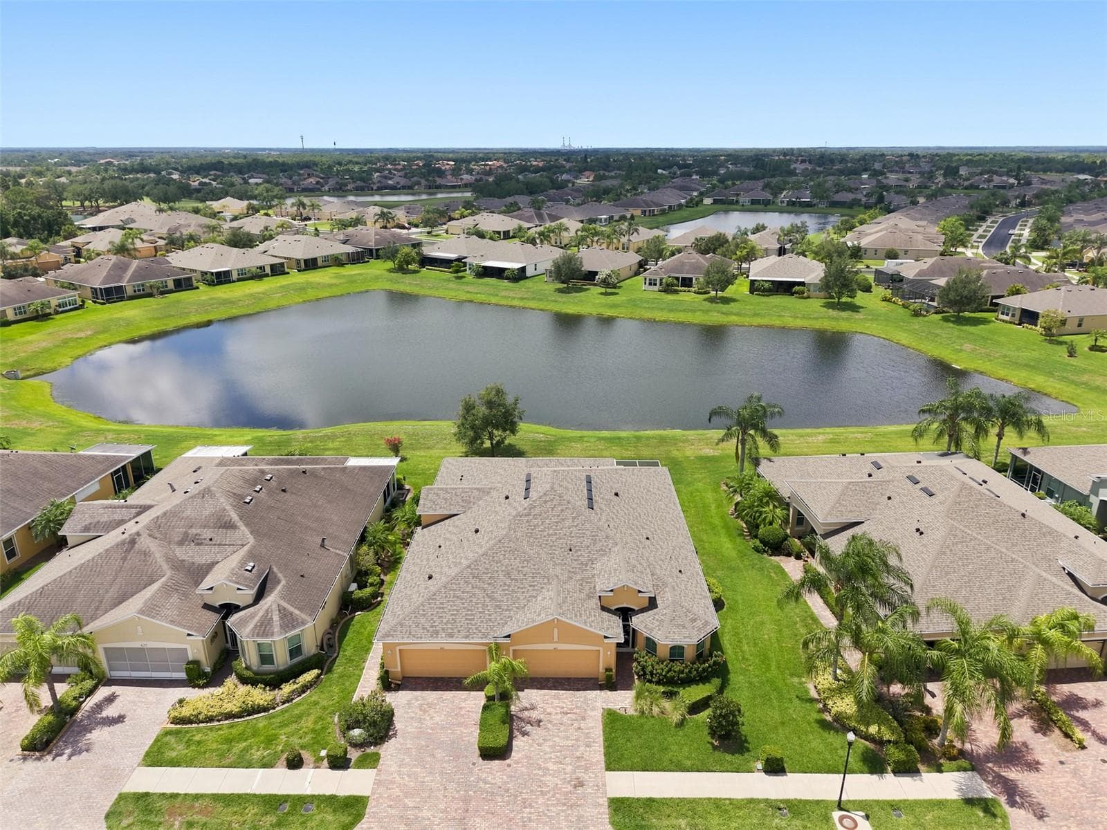 Villa at 623 CHIPPER DR, SUN CITY CENTER, photo 34 of 43