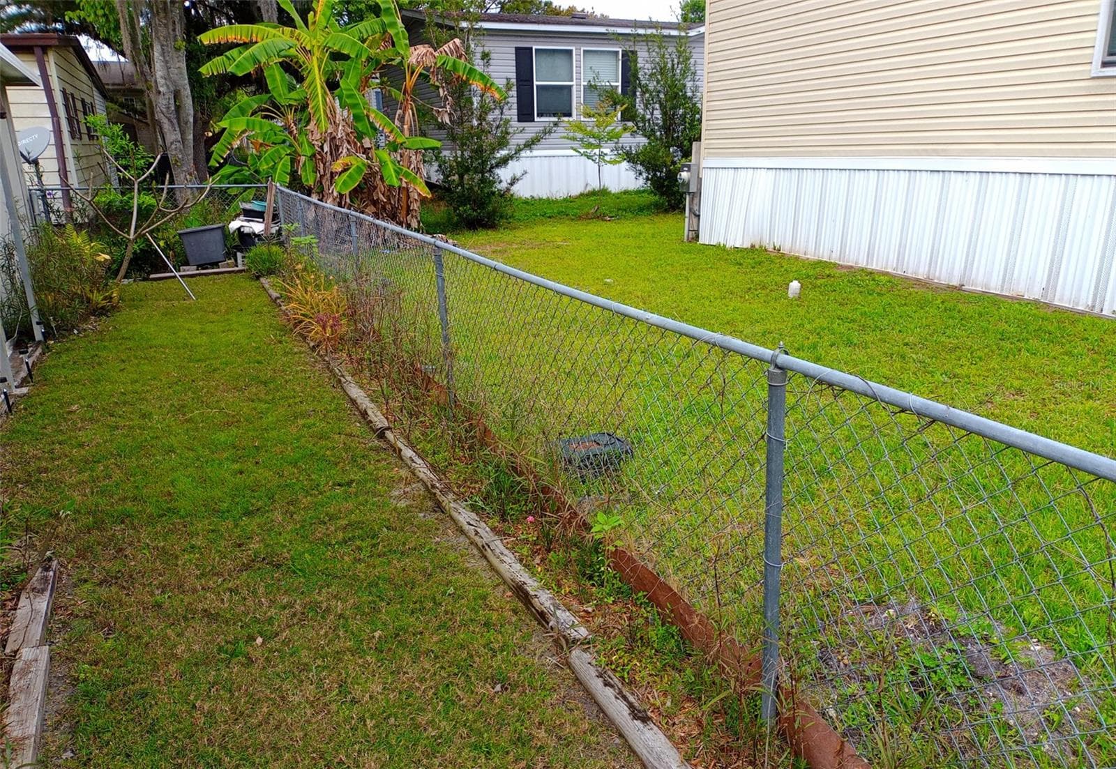 Mobile Home at 109 FERN DR, DEBARY, photo 40 of 45